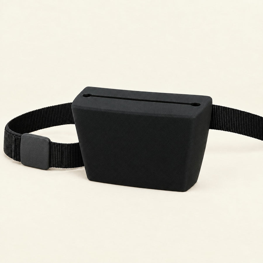 Black Pocket Trainer's Pouch on its belt